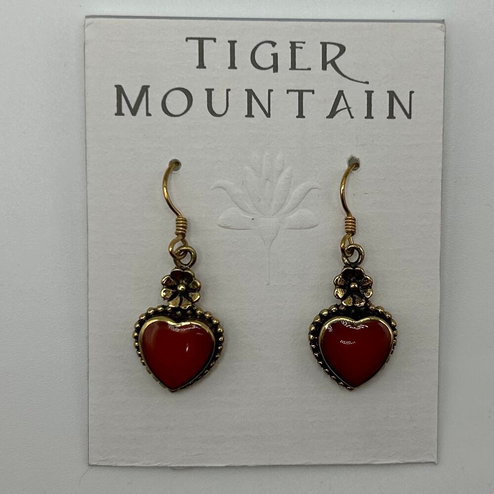 Tiger Mountain Red Heart Earrings NEW Handcrafted in Thailand Metal Flowers